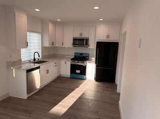 20408 Devonshire St #1, Chatsworth, CA 91311