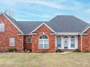 2903 Mistie Ln, Ozark, AR 72949