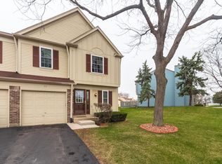 55 Crab Tree Dr, Westmont, IL