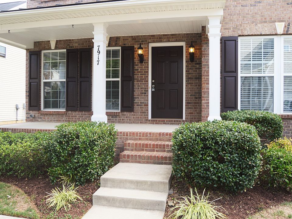 Rocking Chair Porch!