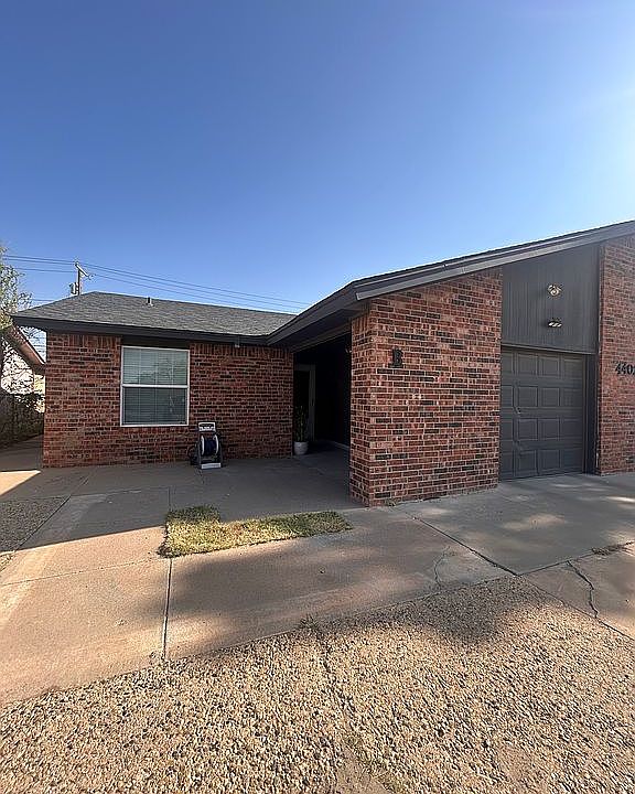 1st image of 4402 Thomason Dr APT B