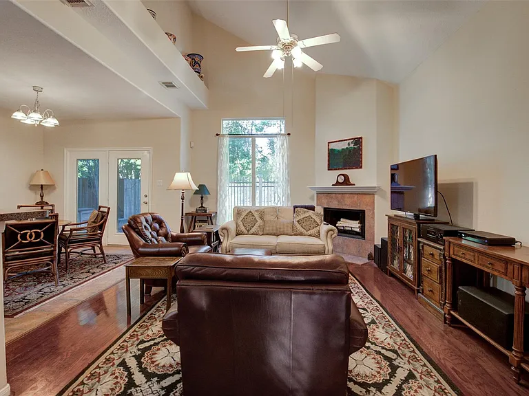 2802 Crescent Star Rd — Photo 4