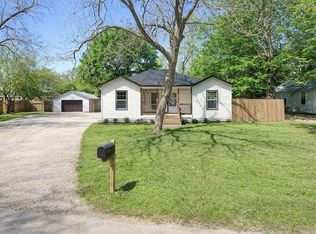 1304 Rampart St, Columbus, TX 78934