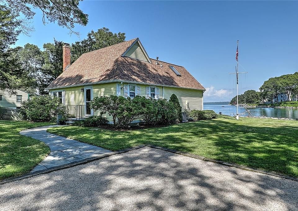 221 Earle Dr, North Kingstown, RI 02852 Zillow