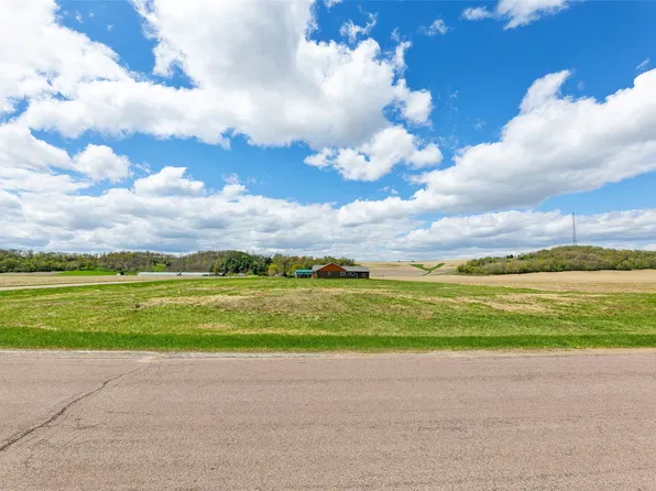 21150 N River Road, Whitehall, WI 54773