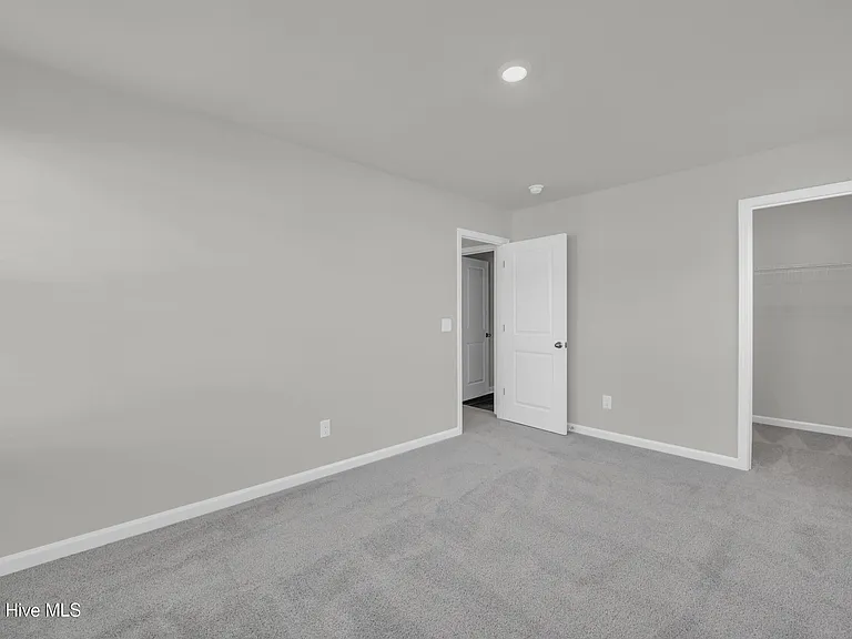 246 Arnette Dr #B — Photo 14