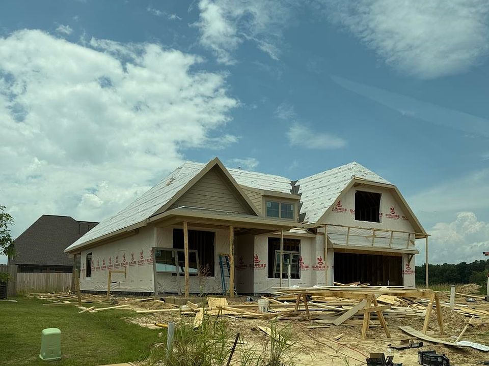 2nd image of 45 Wild Oak Dr