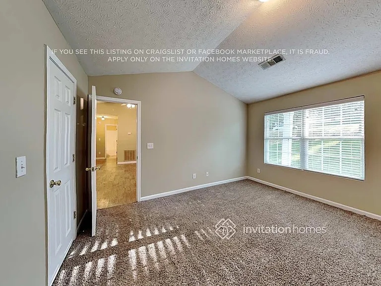 135 Hidden Brook Trl — Photo 9