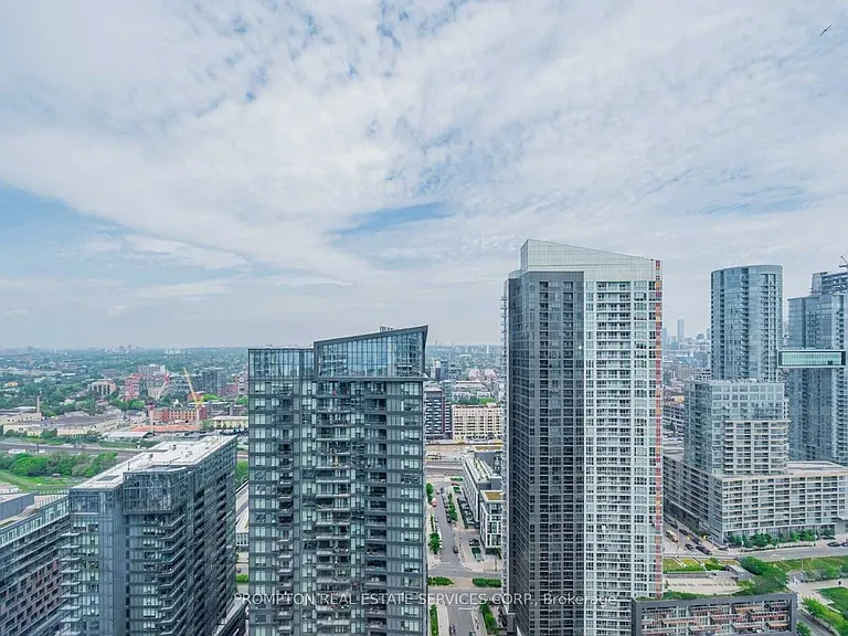 17 Bathurst St #3810 — Photo 22