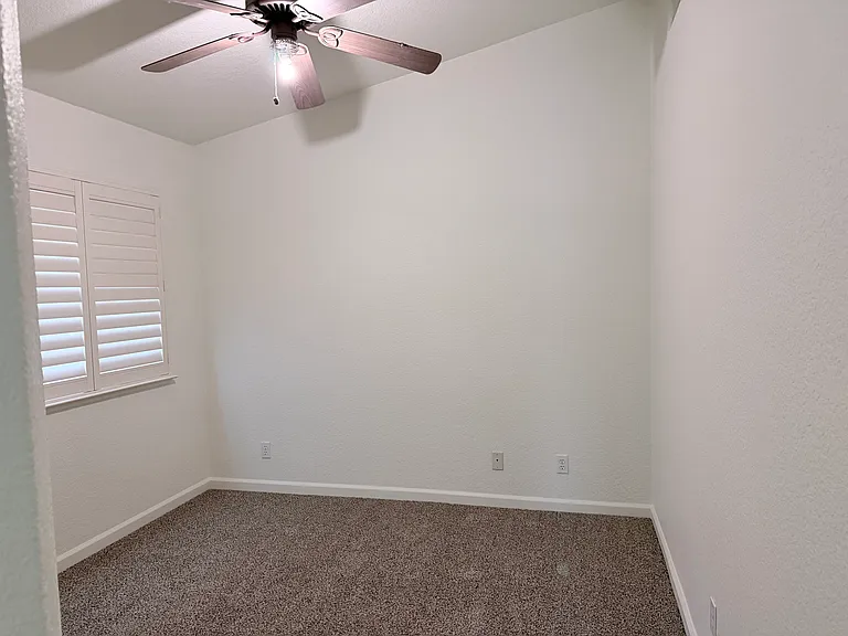 5606 Edgefield Way — Photo 11