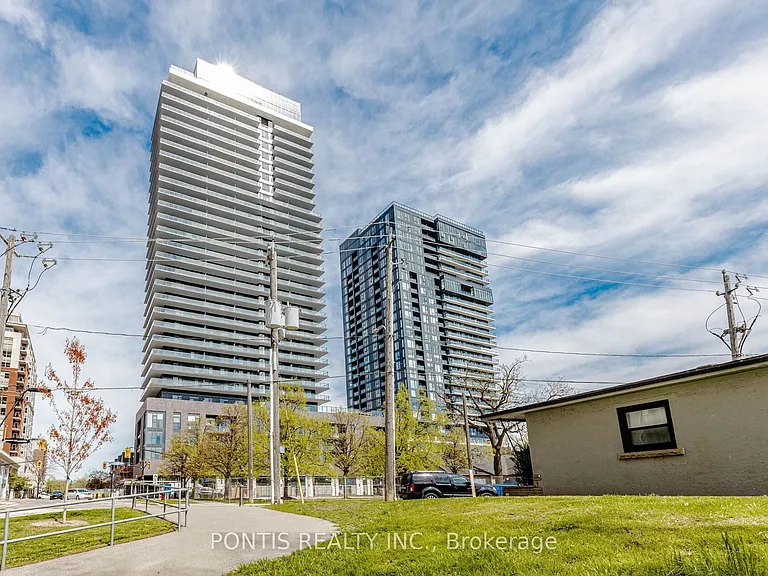 2075 Lakeshore Rd #404 — Photo 2