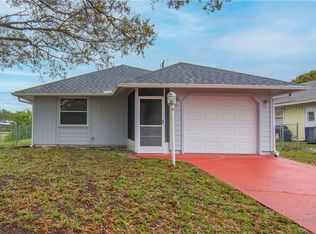 446 14th Pl SW, Vero Beach, FL 32962