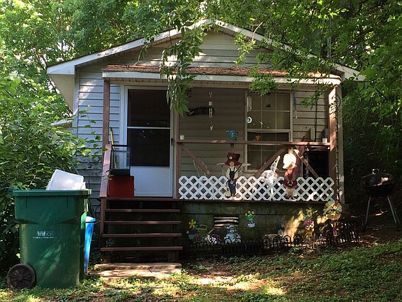 3rd image of 314 2nd Ave SE