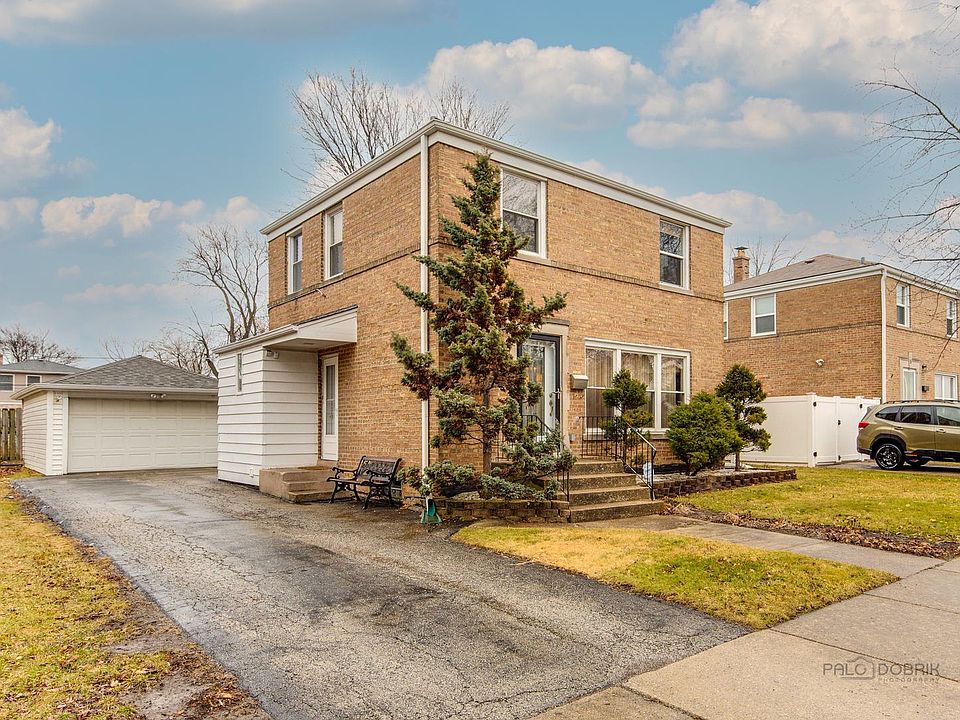 1st image of 9 N Ashbel Ave