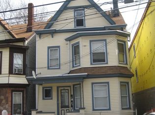 60 Hopper St, Paterson, NJ 07522