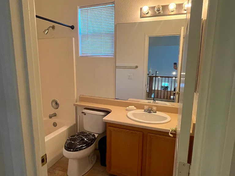 294 Sea Rim Ave — Photo 7
