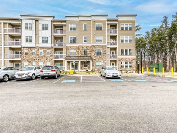 2 Winslow Ln #2302, North Grafton, MA 01536