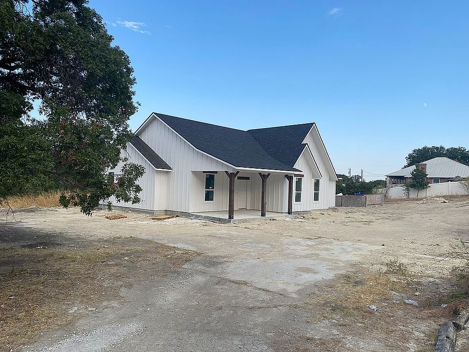 1st image of 623 County Road 4808