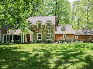 64 Washington Rd, Pittsford, NY 14534