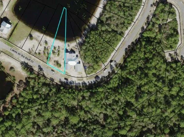 178 Lakes On The Bluff Dr, Eastpoint, FL 32328