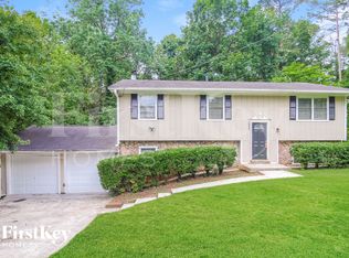 4401 Raven Valley Ct, Decatur, GA 30035