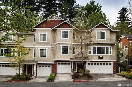5557 Lakemont Blvd SE #1203 Photo 1