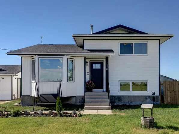 115 N 5th St, Rocky View County, AB T1Z 0T6