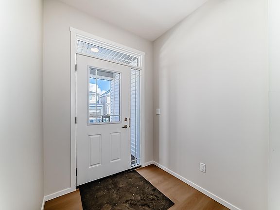 4th image of 1516 206th St SW