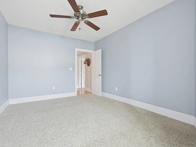 800 Washington St #2 — Photo 22