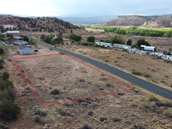 579 W 325 N, Escalante, UT 84726