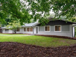 873 20th Avenue Dr NW, Hickory, NC 28601