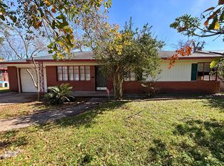 7022 Merriwood Ln, Houston, TX 77076