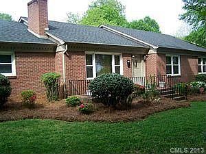 2nd image of 3024 Imperial Dr