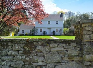 604 Hillside Rd, Fairfield, CT 06824