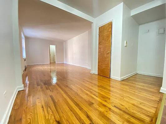Rented by Contact Realty | media 3
