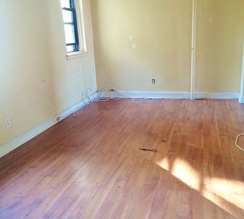 2nd image of 2168 35th St APT 3D