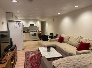 374 North St #10, Boston, MA 02113