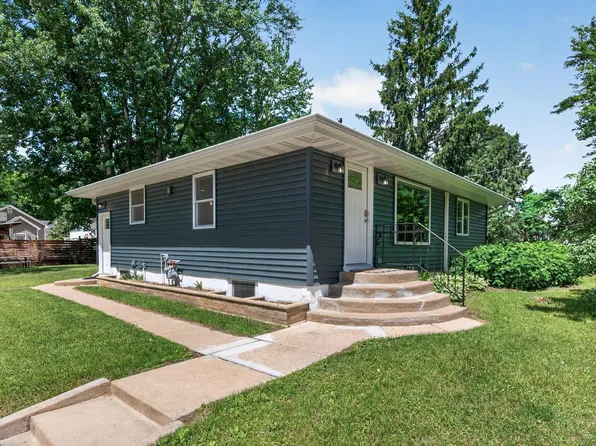 223 Grove Rd, Wyoming, MN 55092