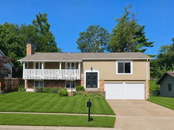 1431 Summerhaven Dr, Saint Louis, MO 63146
