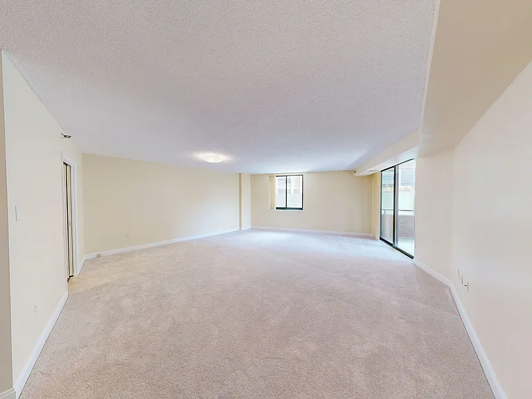 4550 N Park Ave #203 — Photo 6