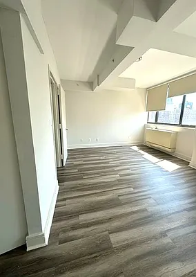 Rented by Hudson Park NY LLC | media 8