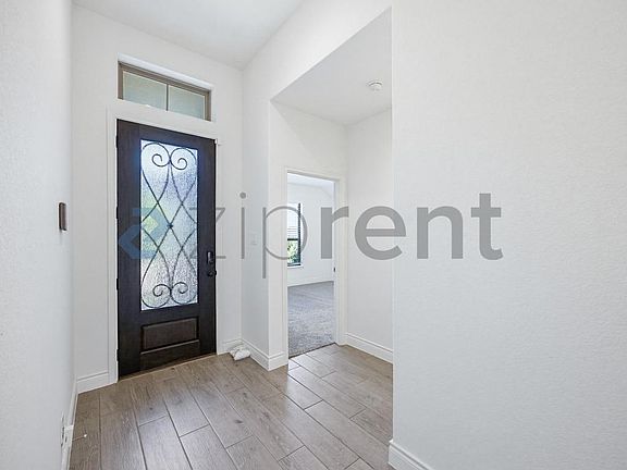3rd image of 28414 Shailene Dr