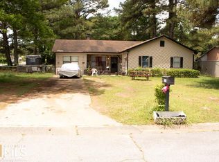 5781 Northfield Ct, Ellenwood, GA 30294