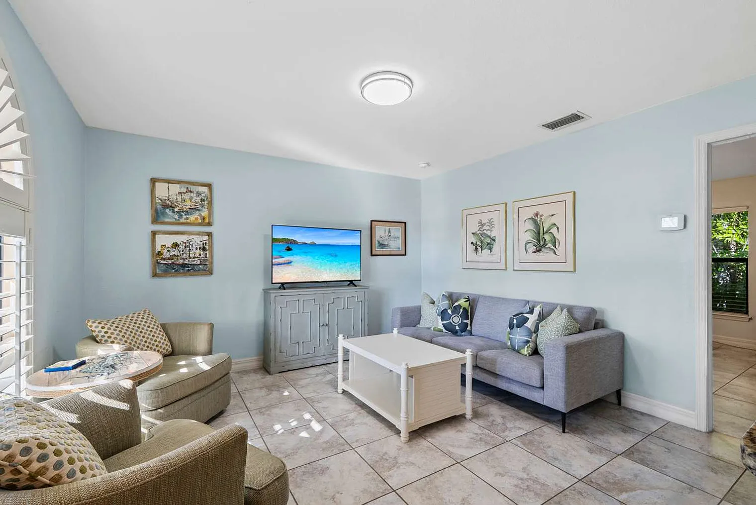 1 bed, 1.0 bath, 516 sqft, $2,462 — Photo 2