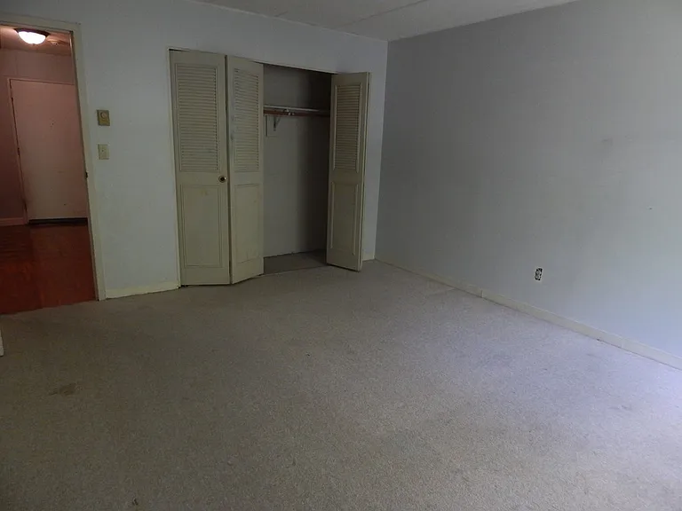 85 Commons Dr #207 — Photo 6