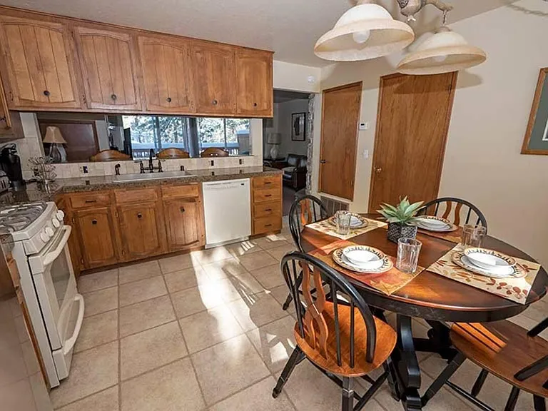 1510 Wildwood Ave #10 — Photo 11
