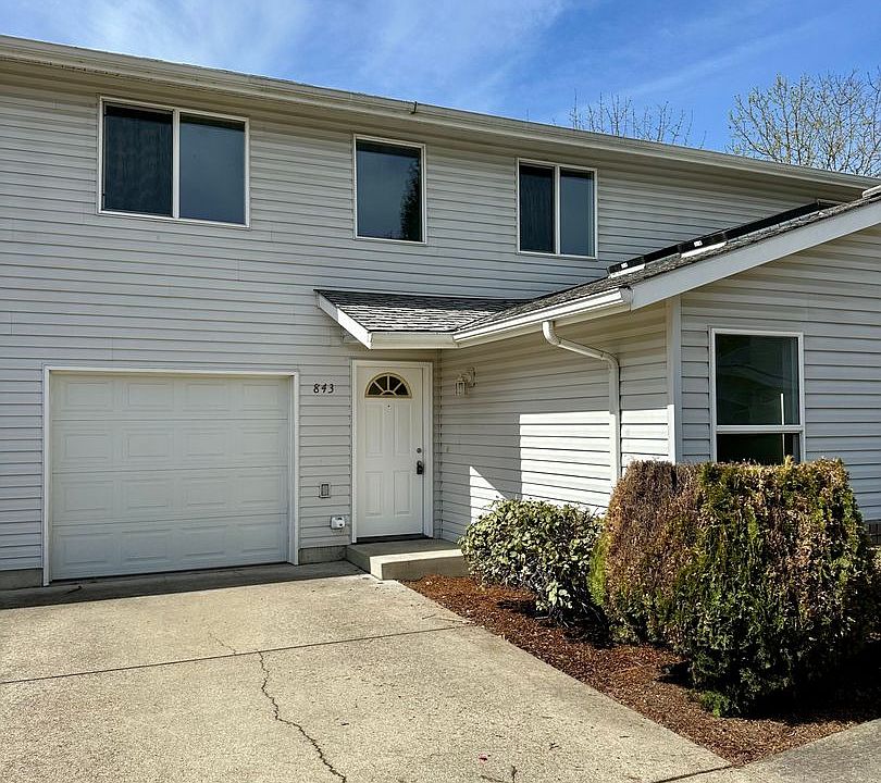 1st image of 843 Morse Ave SW