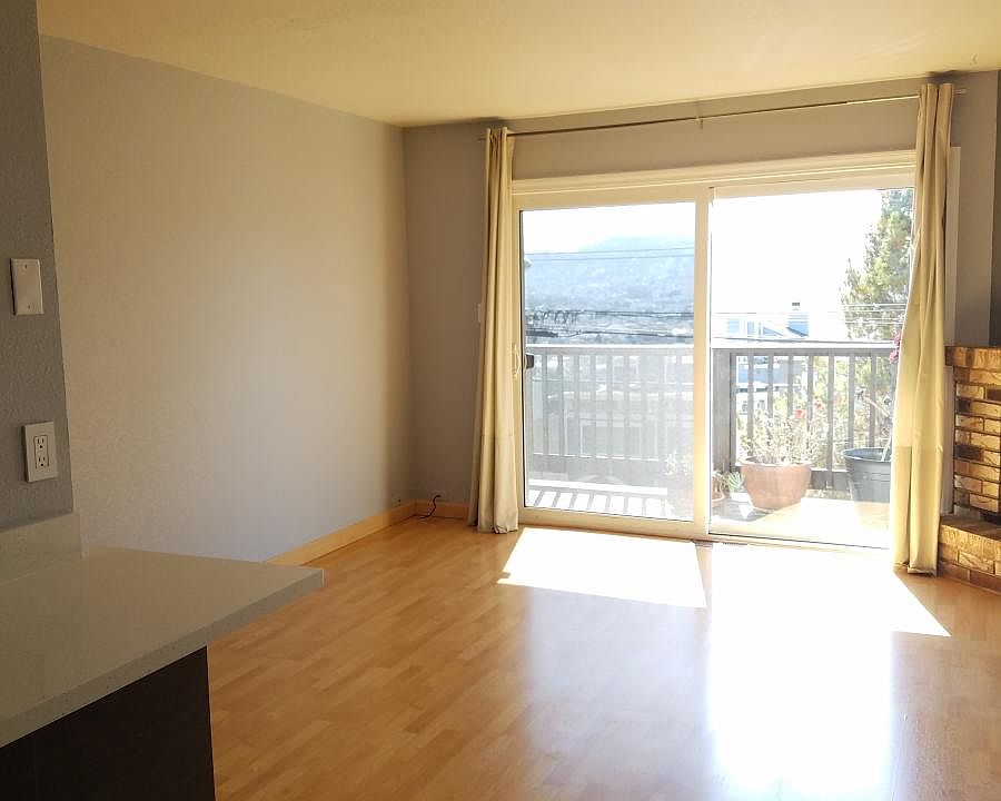 1st image of 1335 De Haro St
