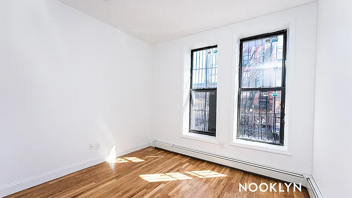 Rented by Nooklyn NYC LLC | media 11