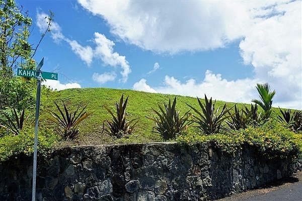 1st image of Kahala Pl Lot 2